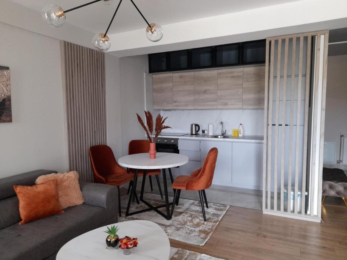 Centar Two Apartment Skopje Zewnętrze zdjęcie