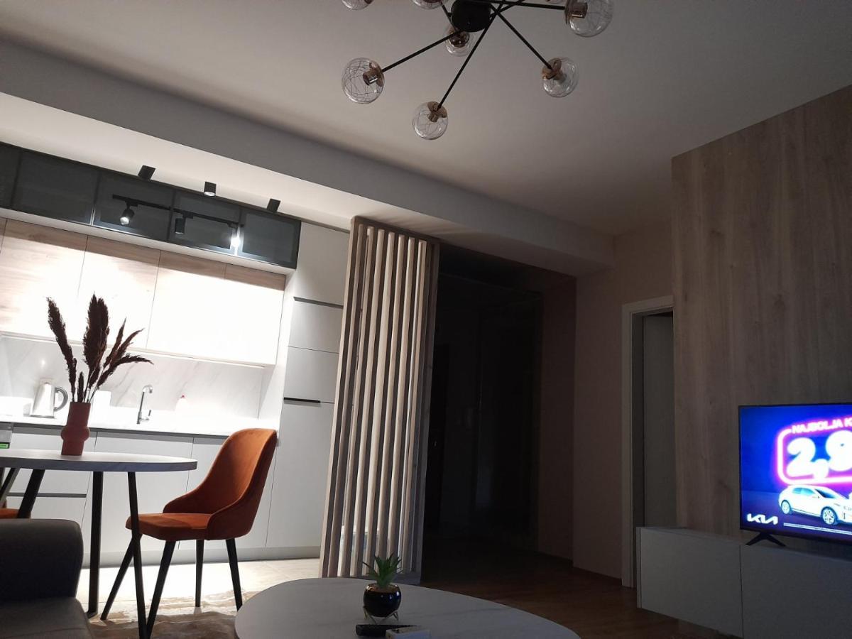 Centar Two Apartment Skopje Zewnętrze zdjęcie