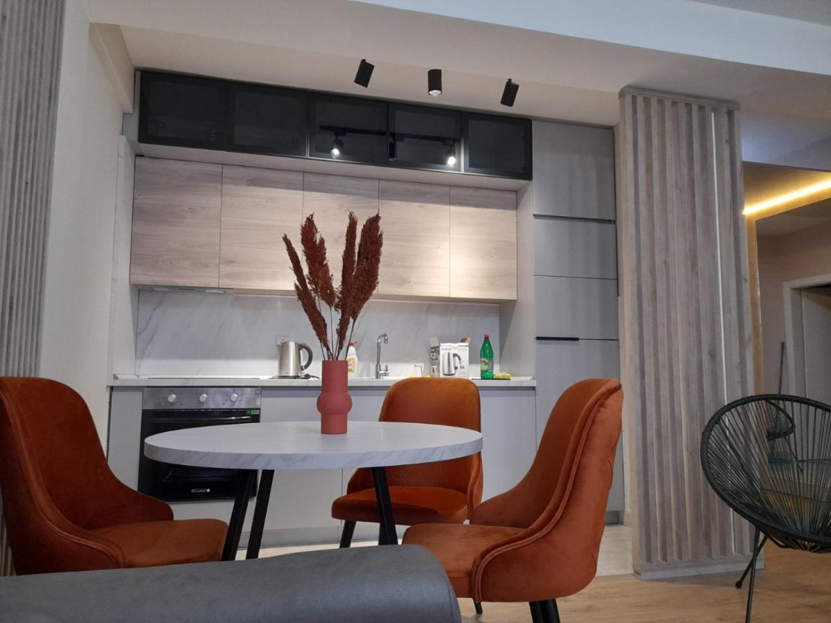 Centar Two Apartment Skopje Zewnętrze zdjęcie